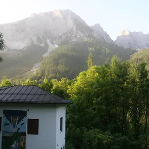 Dolomiti House Guest house
